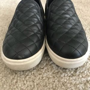 Steve Madden slip on shoes
